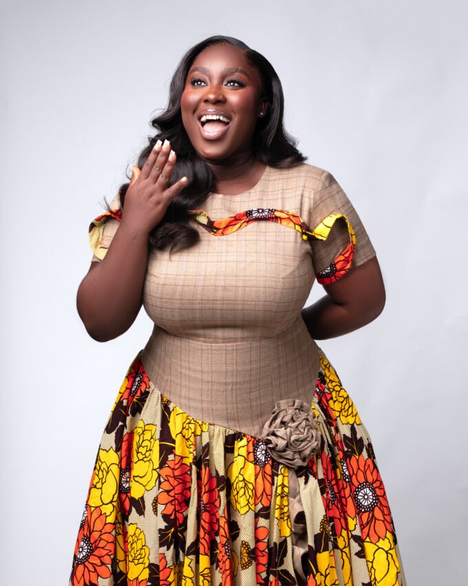 Rosette Brown - Image 3