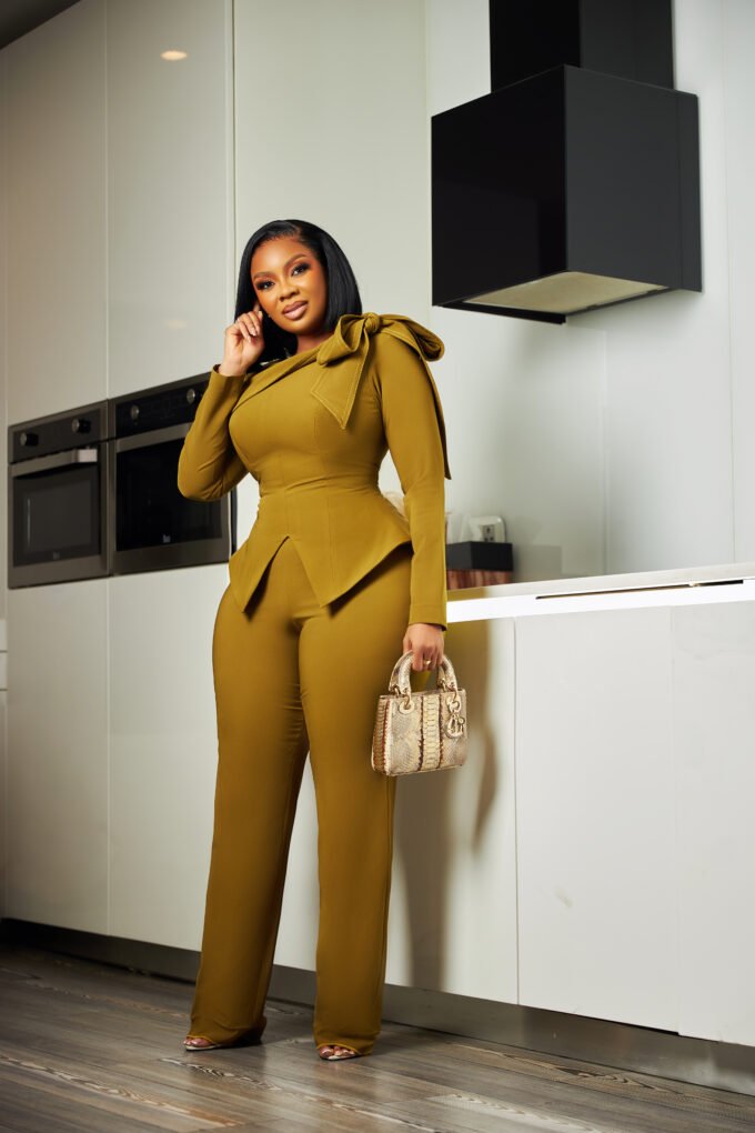 Viola Olive Green - Image 2